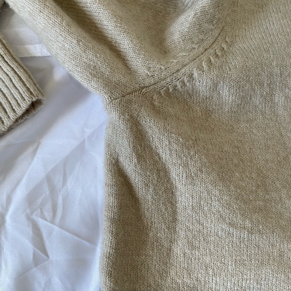 MICHAEL KORS BASICS OATMEAL HEATHER  STRIPED TURTLENECK SWEATER - Picture 7 of 11